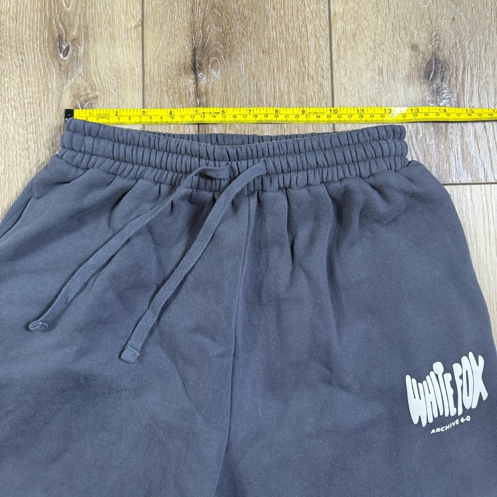 White Fox Dark Gray Archive 6-0 Women’s XS Sweatpants NWOT - Picture 6 of 6